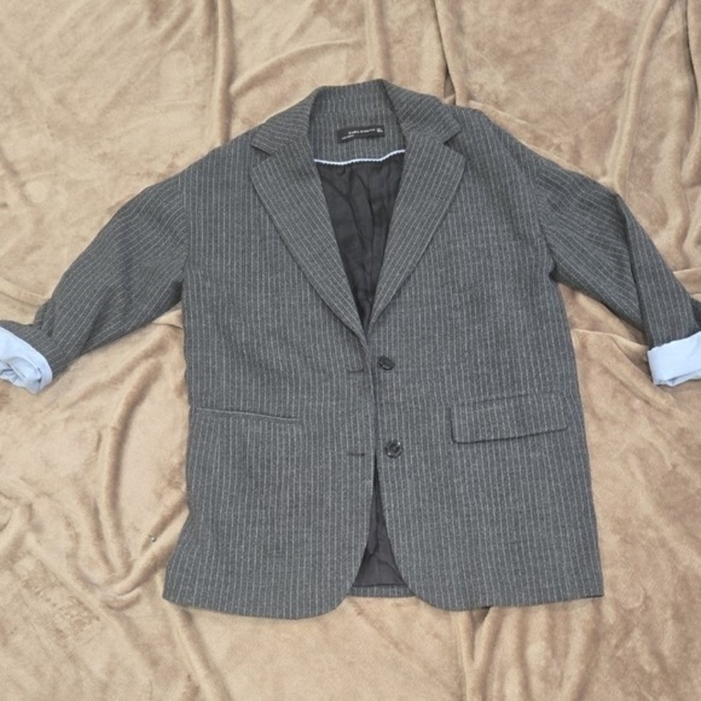 Zara Woman Grey Pinstripe Blazer Jacket Two Button Front Flap Pockets Size L